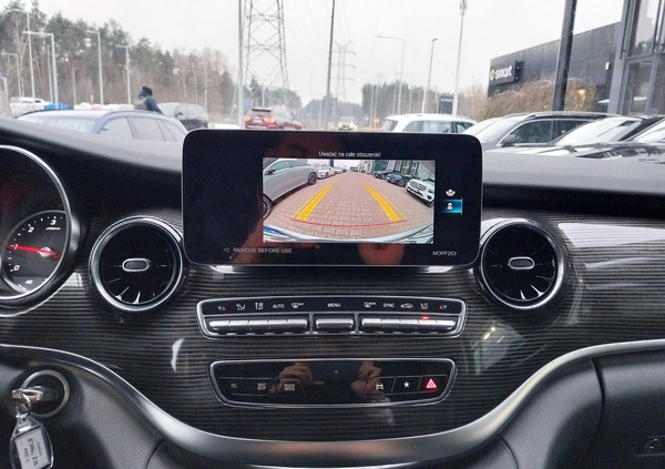 Mercedes-Benz Klasa V cena 342555 przebieg: 29000, rok produkcji 2023 z Woźniki małe 67